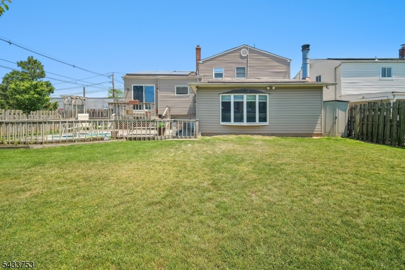 53 Orchard St Property Photo 32