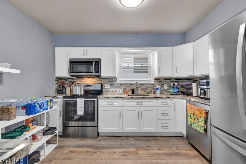 103 Houston St Property Photo 16