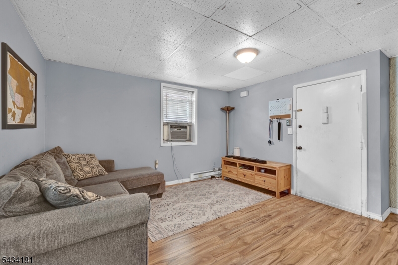 103 Houston St Property Photo 21