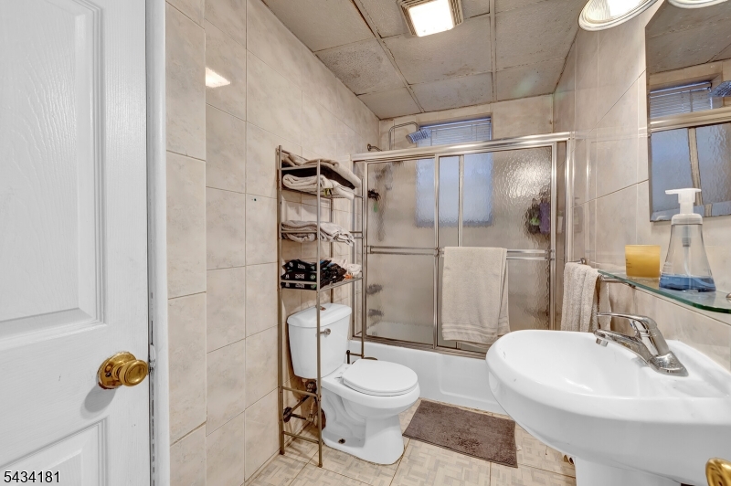 103 Houston St Property Photo 25