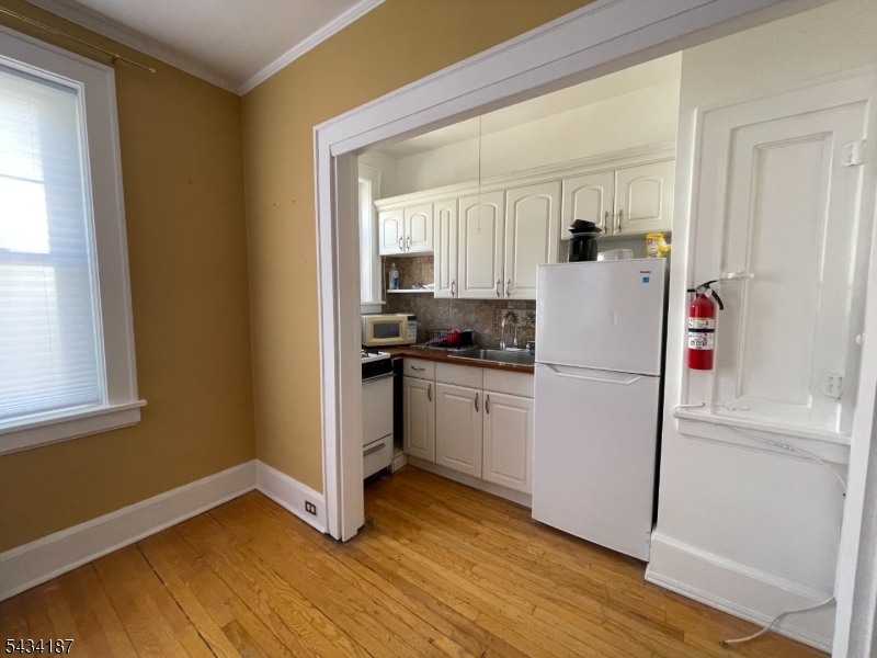 49 Park Ave 42 Property Photo 2