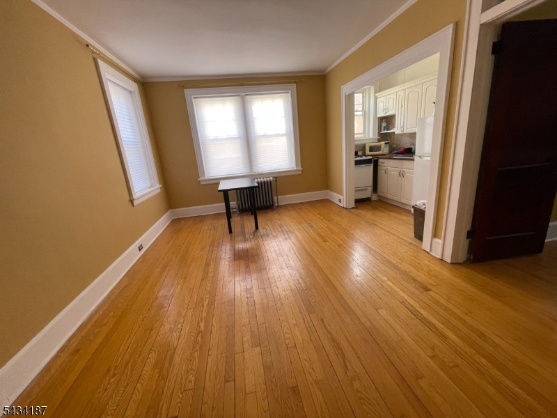 49 Park Ave 42 Property Photo 5