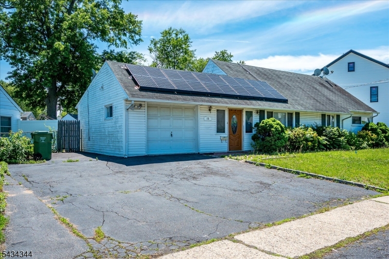 15 Markham Rd Property Photo 15