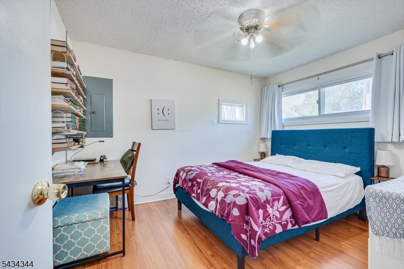15 Markham Rd Property Photo 24
