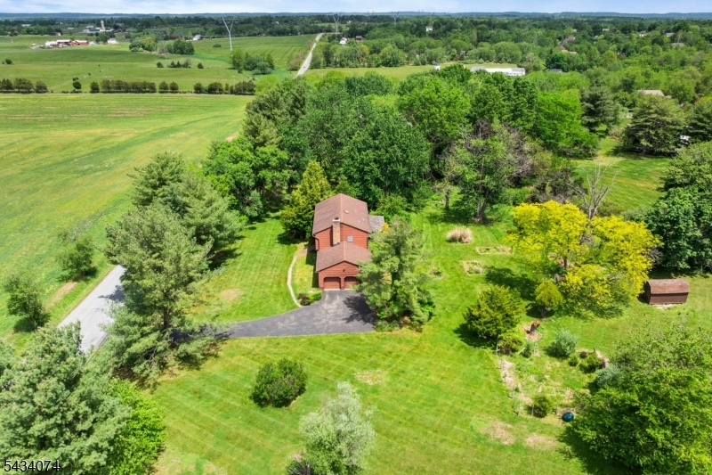42 Higginsville Rd Property Photo 4