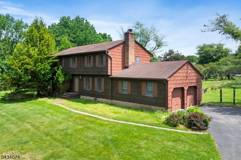 42 Higginsville Rd Property Photo 32