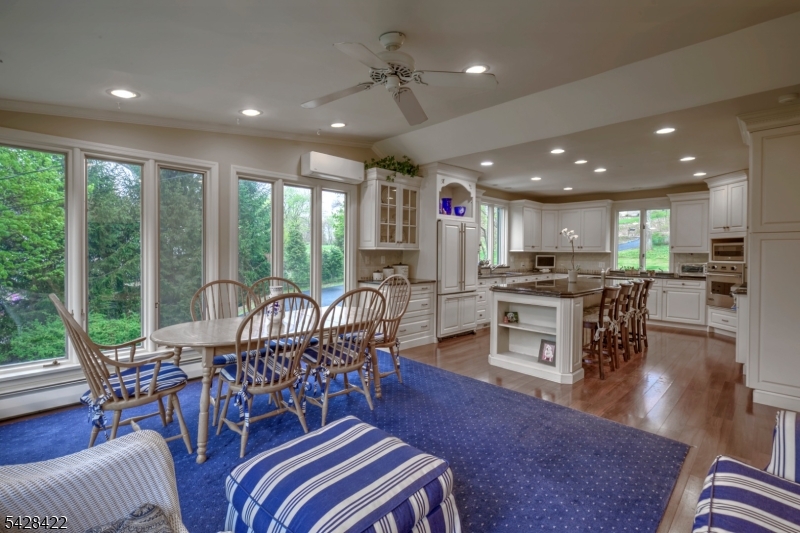 270 Mendham Rd Property Photo 9