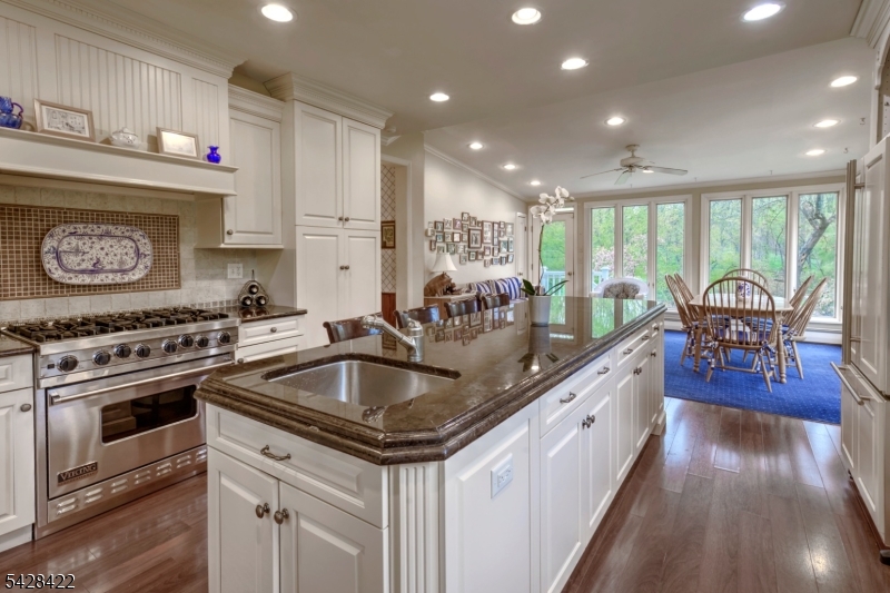 270 Mendham Rd Property Photo 10
