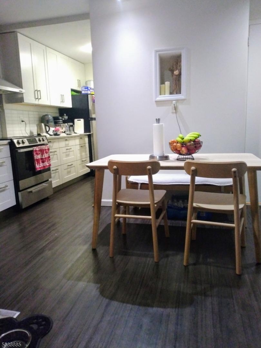 111 Mulberry St 6j Property Photo 4