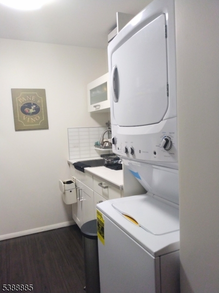 111 Mulberry St 6j Property Photo 11