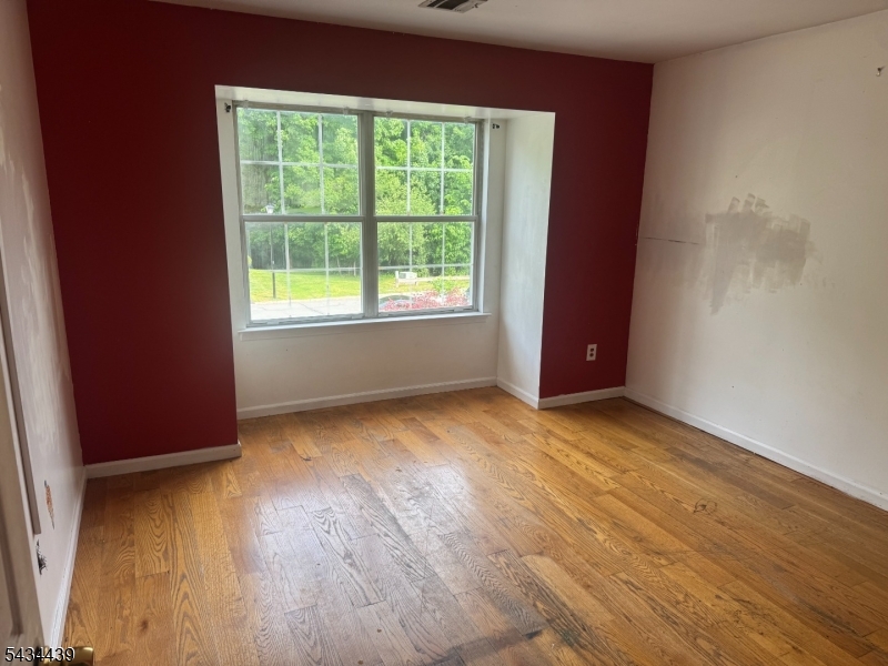 1087 Oakcroft Ln Property Photo 13