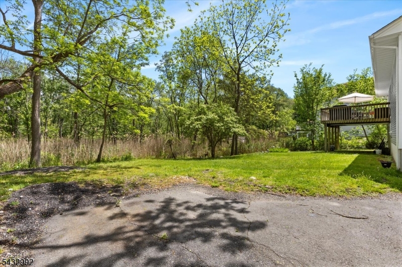 47 Winding Way Property Photo 30