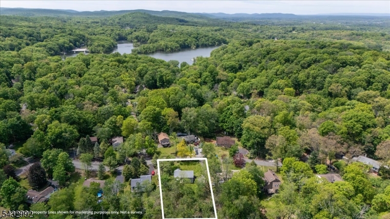 47 Winding Way Property Photo 34