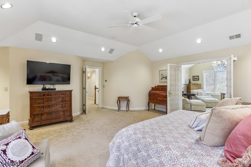 4 Fordham Rd Property Photo 26