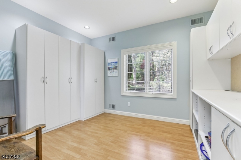 4 Fordham Rd Property Photo 36