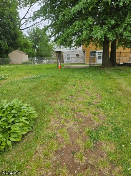 Lafayette St Property Photo 4