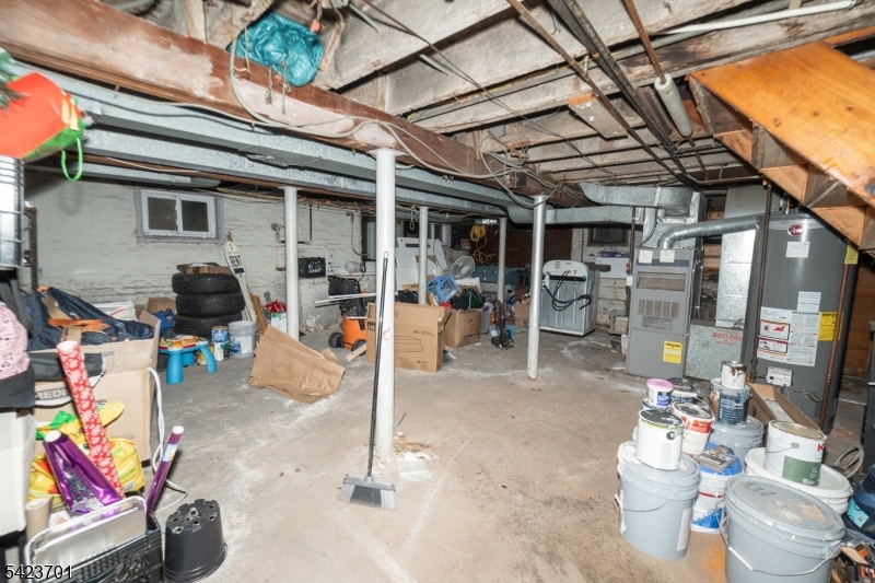 1444 Esterbrook Ave Property Photo 19