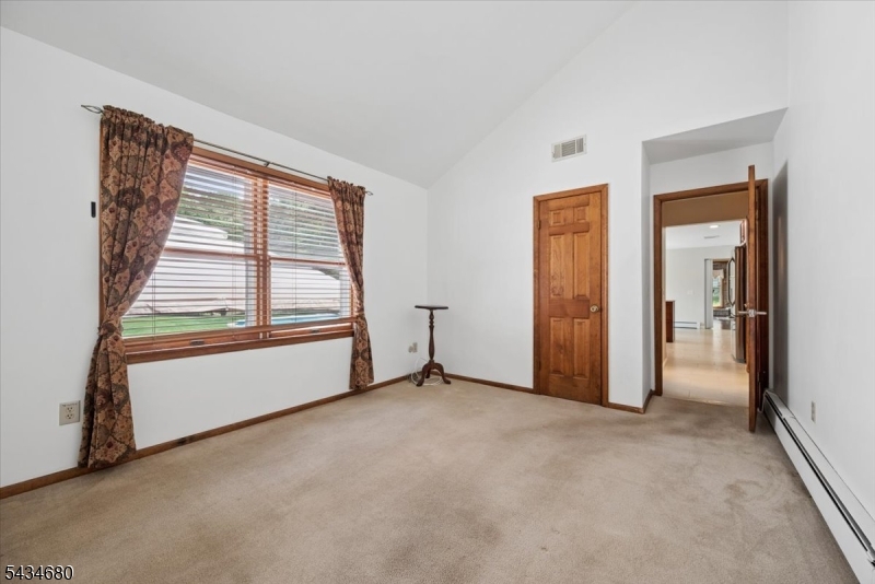 5 Glen Ridge Dr Property Photo 17