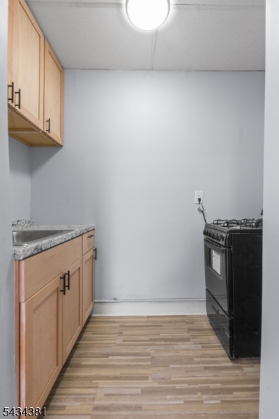 120 S Broadway Property Photo 21
