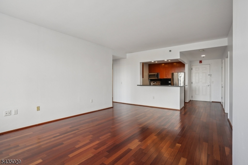 3110 City Pl Property Photo 2