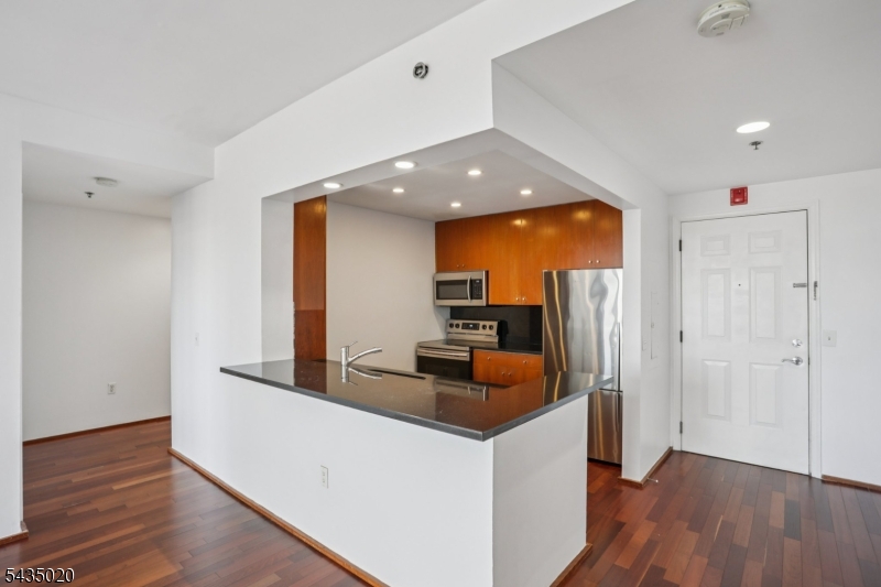 3110 City Pl Property Photo 9