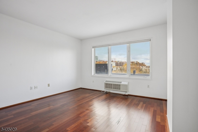 3110 City Pl Property Photo 15