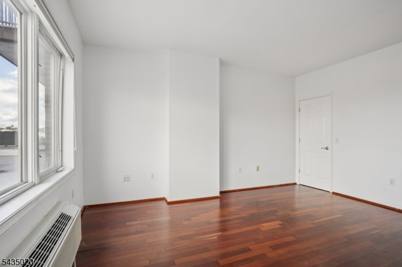 3110 City Pl Property Photo 17