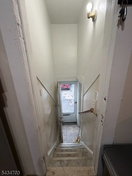 471 20th Ave Property Photo 17