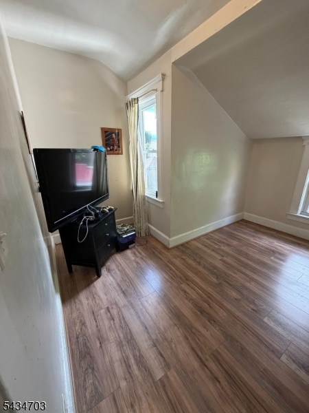 471 20th Ave Property Photo 35