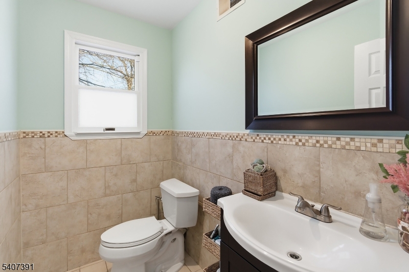 17 Talmage Ave Property Photo 6
