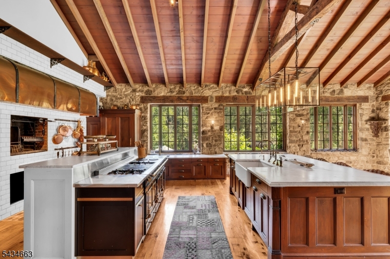 55 State Park Rd Property Photo 8