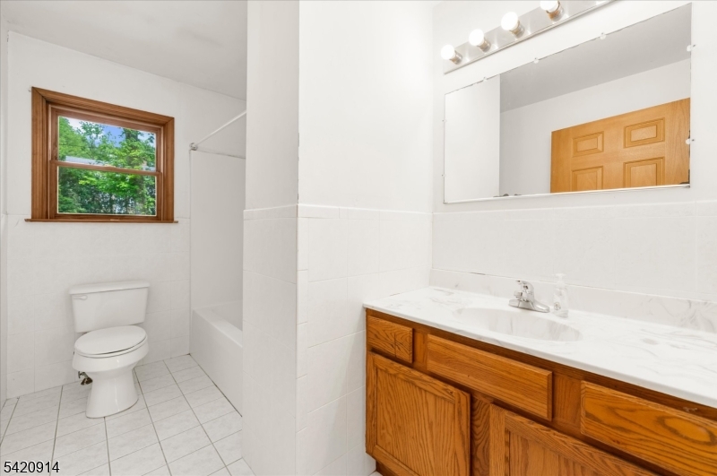 441 Pittstown Rd Property Photo 20