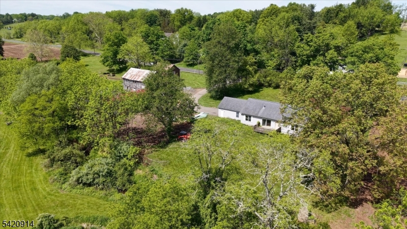 441 Pittstown Rd Property Photo 40