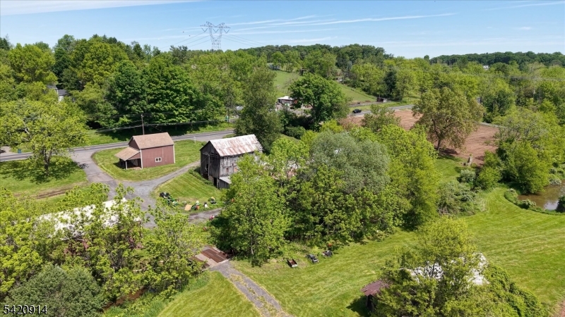 441 Pittstown Rd Property Photo 43