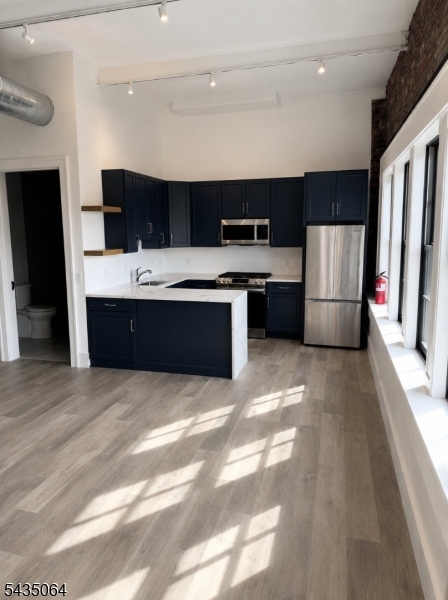 4030256 Property Photo 6