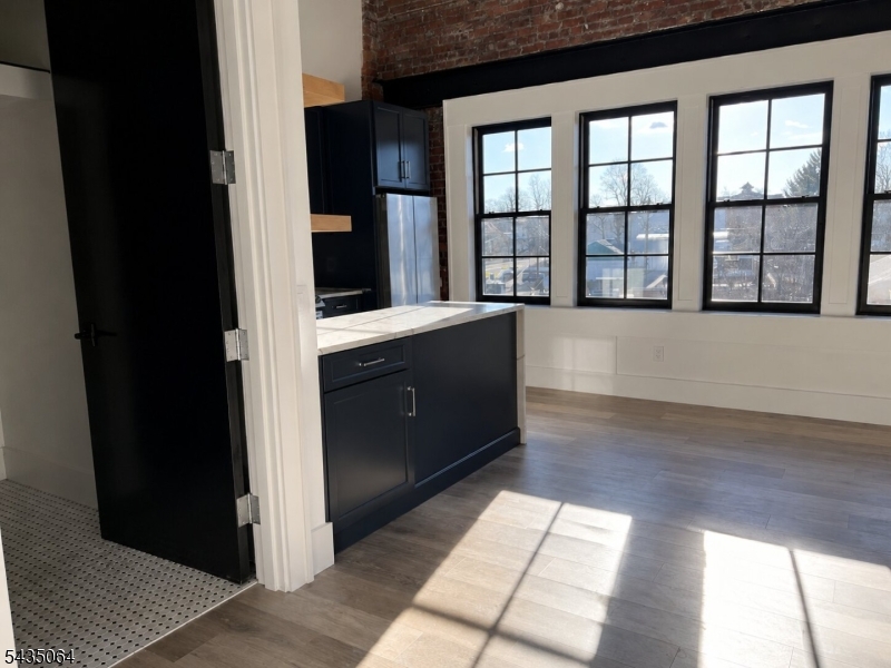 4030256 Property Photo 9