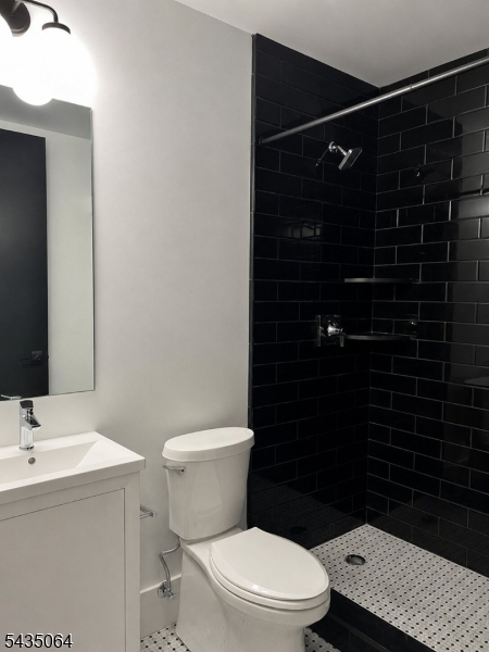 4030256 Property Photo 13
