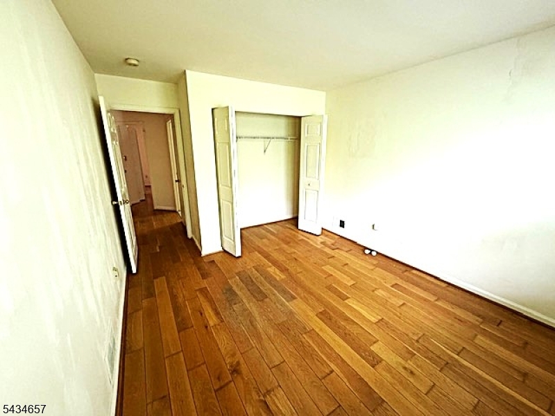 91 Woodmont Dr Property Photo 11