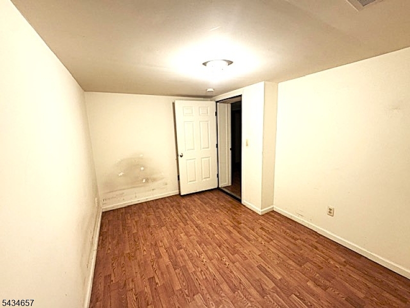 91 Woodmont Dr Property Photo 32