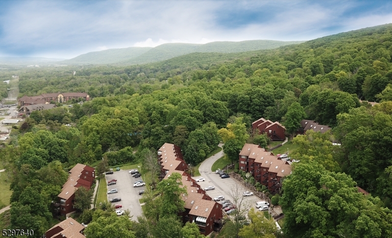 2 Gunstock Dr Unit 5 Property Photo 1