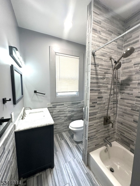 96 Goldsmith Ave 2 Property Photo 15