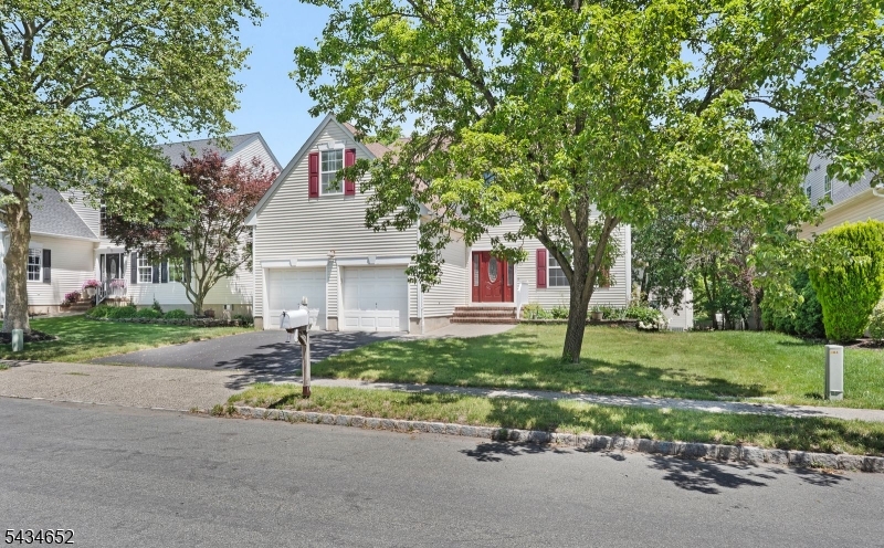 43 Wexford Way Property Photo 2