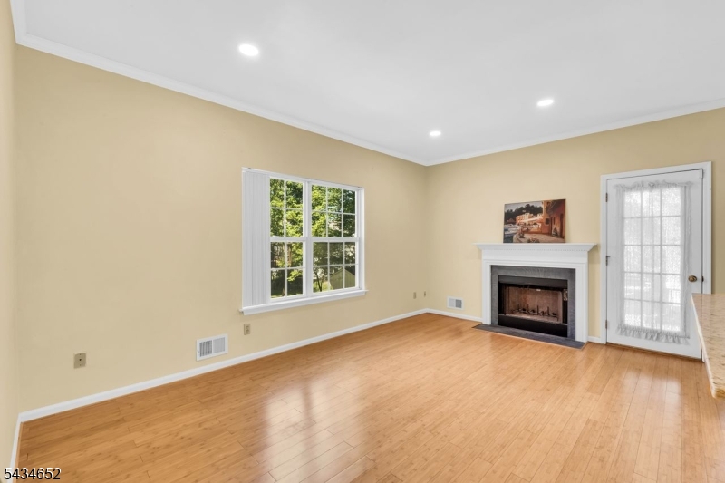 43 Wexford Way Property Photo 13