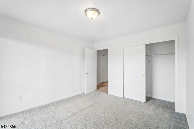 304 Heights Dr Property Photo 16