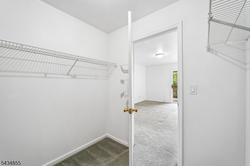 304 Heights Dr Property Photo 17