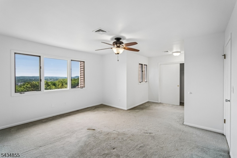 304 Heights Dr Property Photo 22