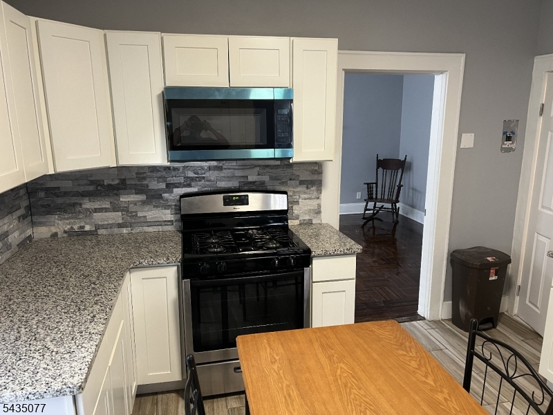68 Wolf Pl 1 Property Photo 10