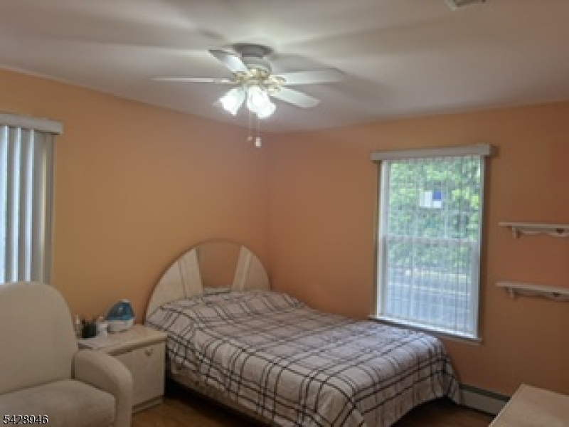 276 Edwards Rd Property Photo 11