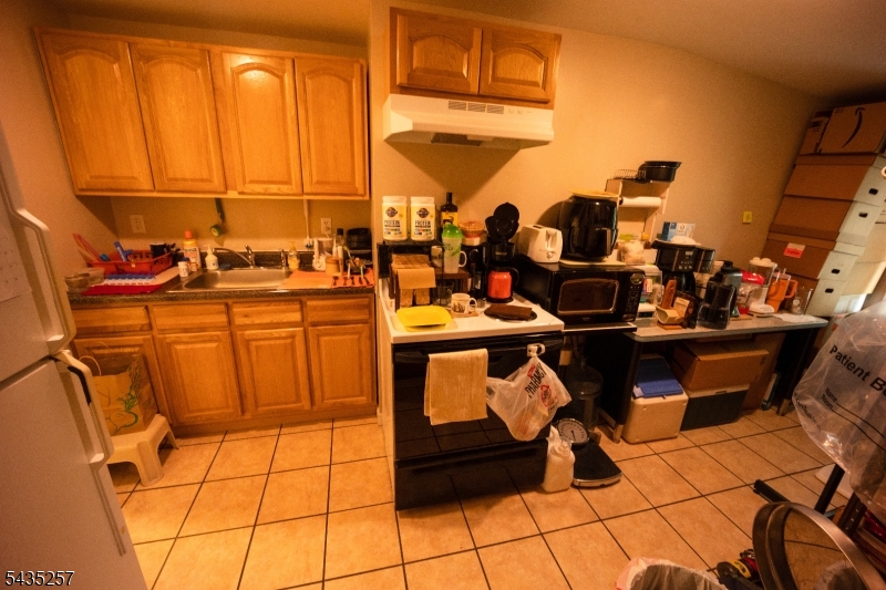 332 Water St Property Photo 5