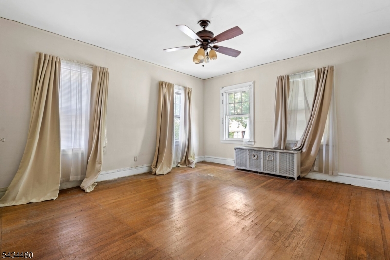 124 Vassar Ave Property Photo 15